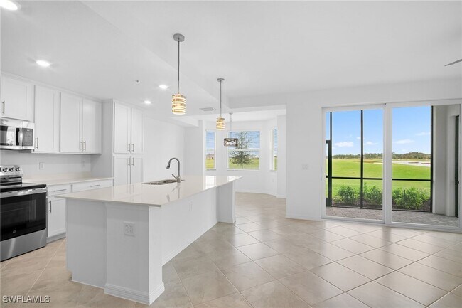 Foto del edificio - 15345 Grn Acrs Ave