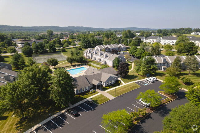 Thomas Meeting Apartments