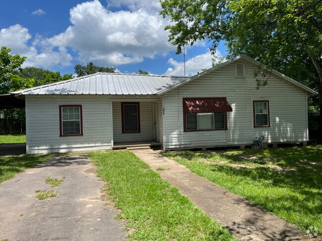 Building Photo - 904 Walker Ave