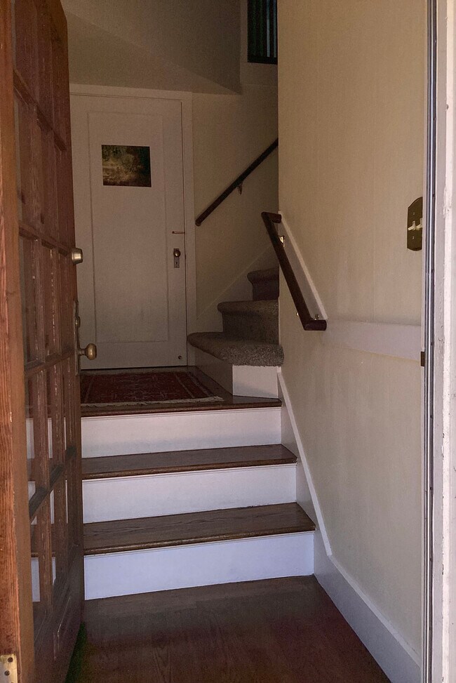 Foto del edificio - 5824 Morse Dr