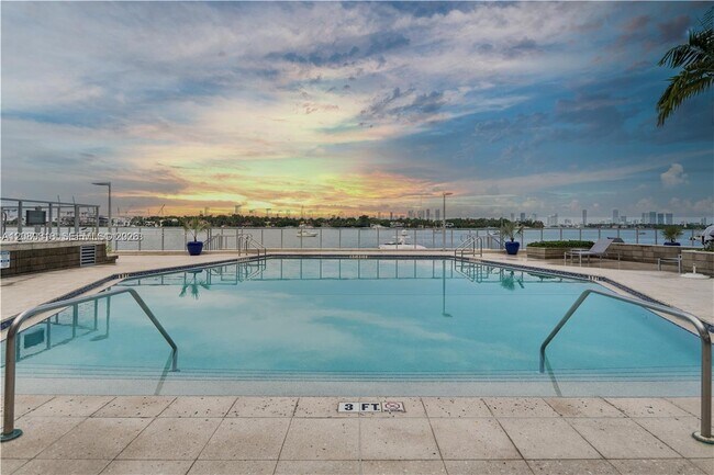 Foto del edificio - 800 West Ave
