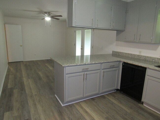 Foto del edificio - Available October!