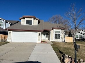 Building Photo - 5316 Santa Lupe Ave