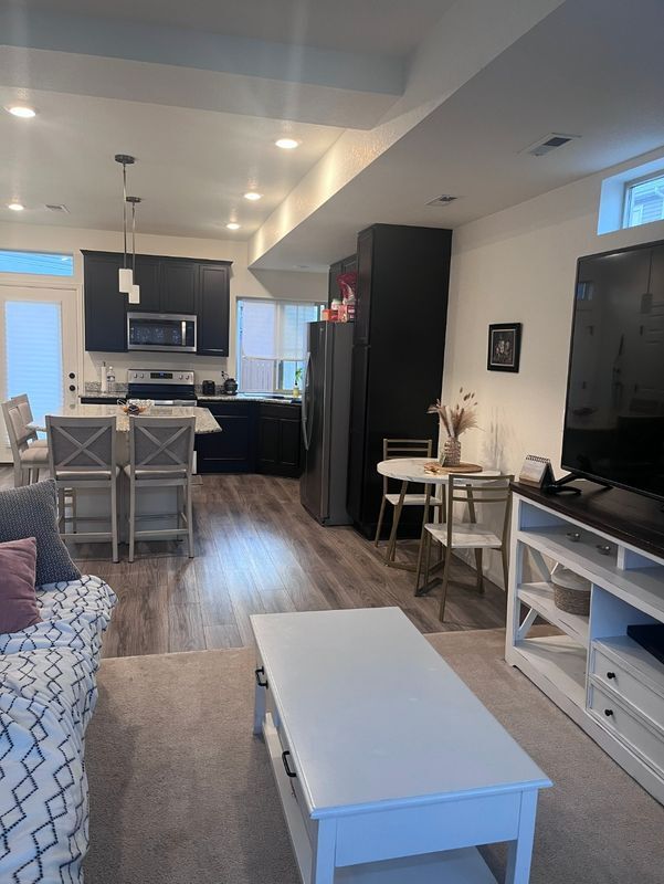 Building Photo - 10225 Yampa Ct