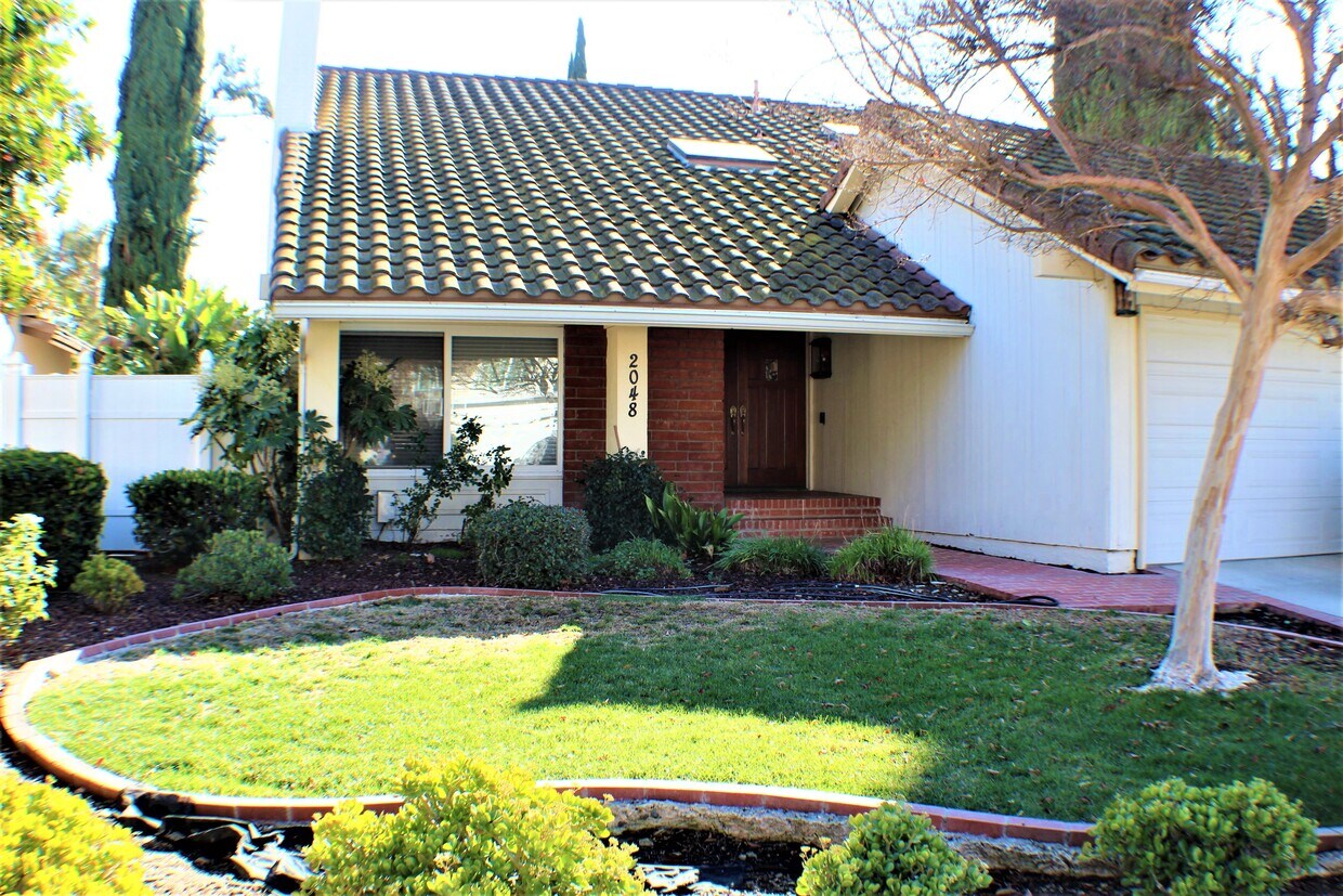 2048 Broomfirth Ct, Westlake Village, CA 91361 House Rental in