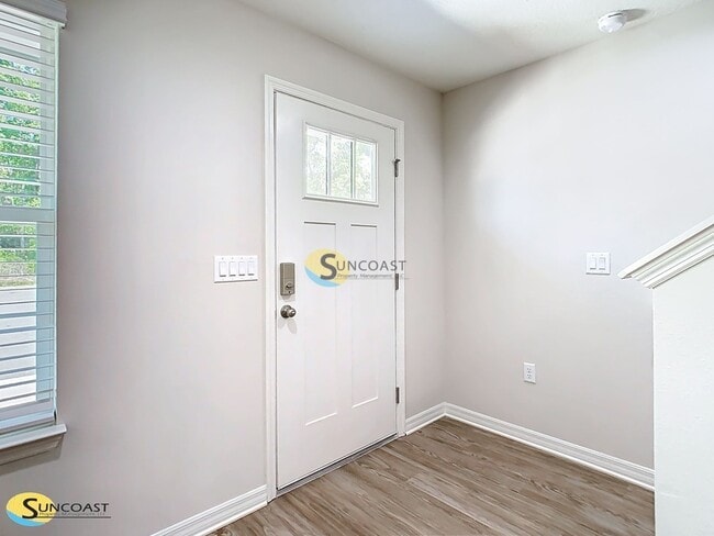 Building Photo - 3821 SW 43rd Ct