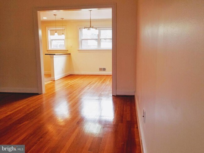 Foto del edificio - 4900 Stickley Rd