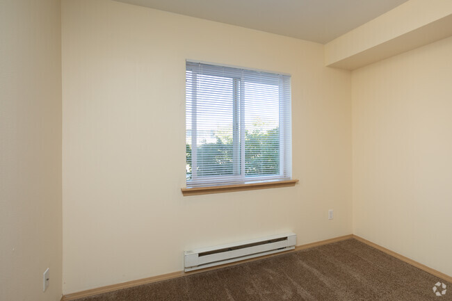 1BR, 1BA - 545 SF - VINTAGE AT BURIEN