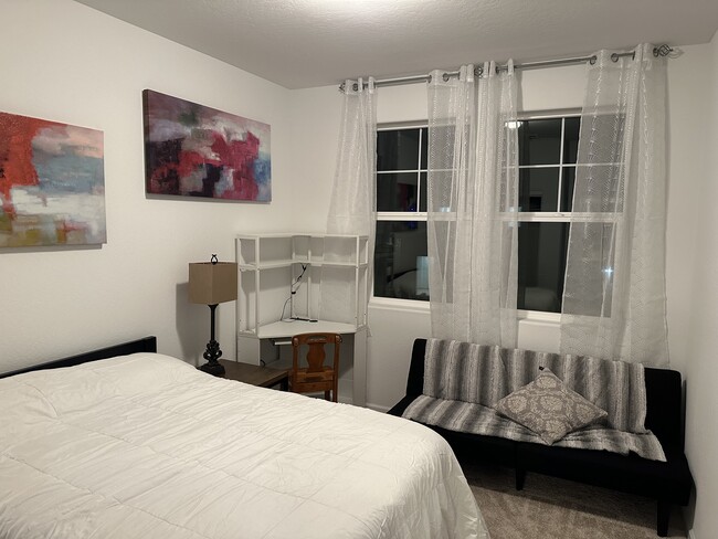 Building Photo - 1221 W Payson Ave