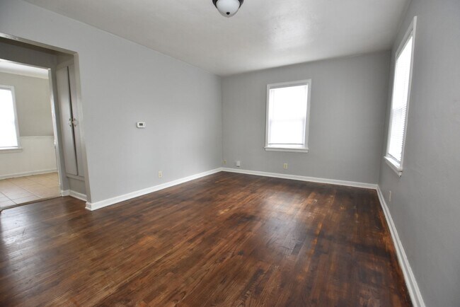 Foto del edificio - Cute 2 Bedroom In Mishawaka Near the River