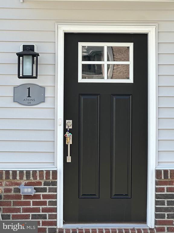 Foto principal - 1 Atkins Dr