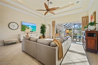 Building Photo - 8847 Largo Mar Dr