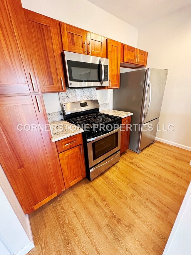 Building Photo - 91-549-549 Puamaeole St