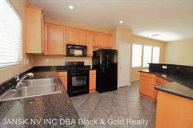 Building Photo - 4 br, 2.5 bath House - 476 Redruth Dr.