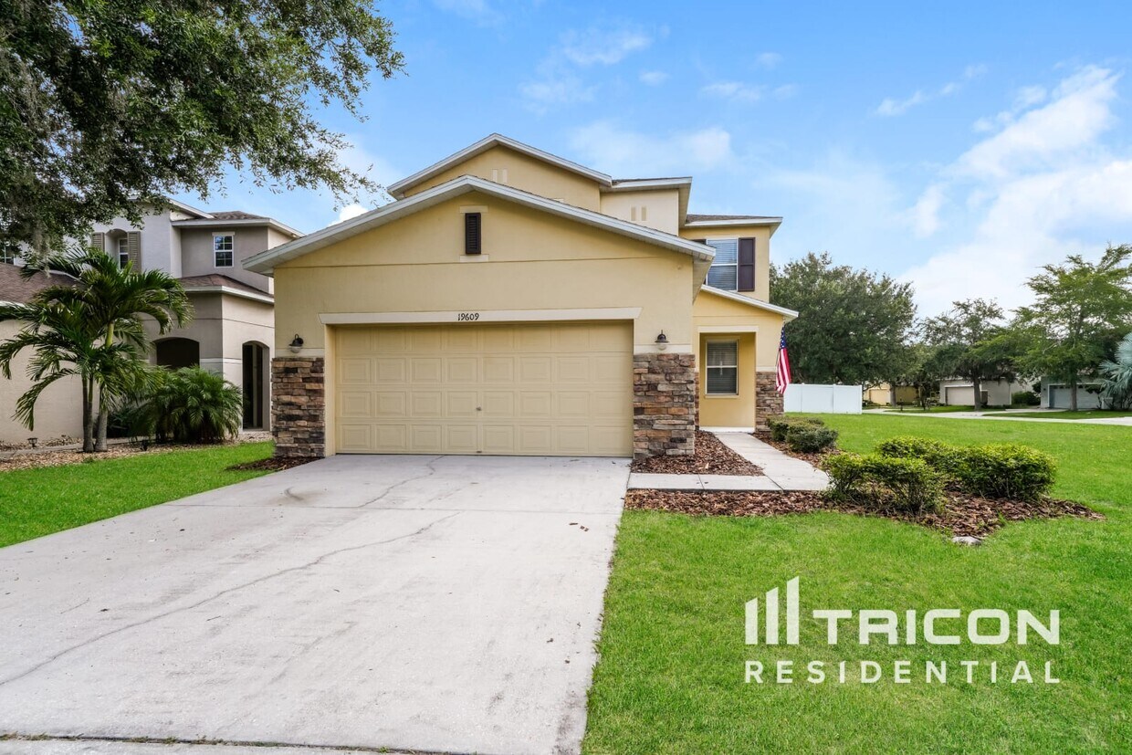 Foto principal - 19609 Timberbluff Dr