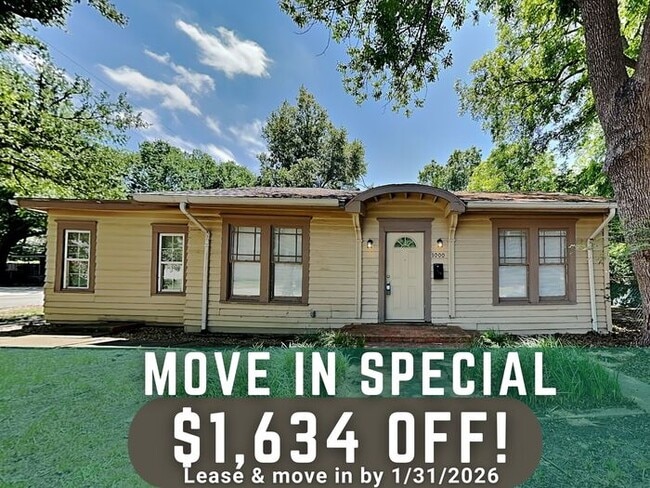 Building Photo - 1000 W Avenue D