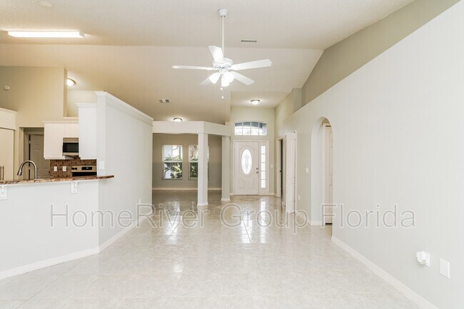 Building Photo - 4119 Iveyglen Ave