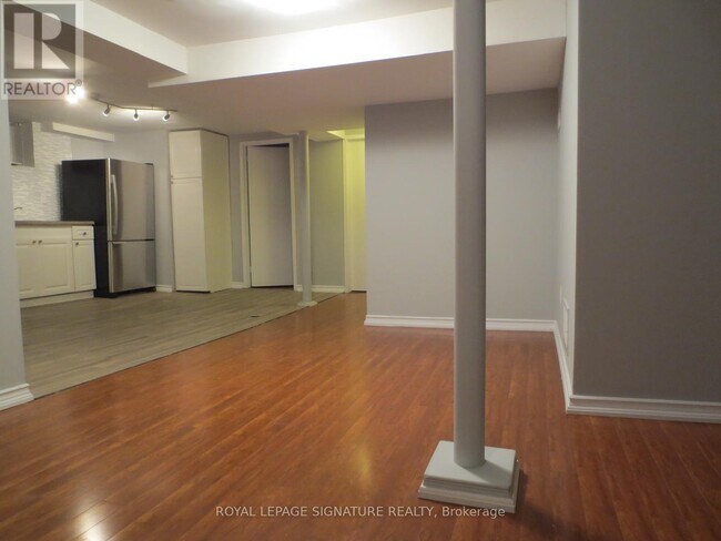 Photo du bâtiment - 54 Tulloch Dr