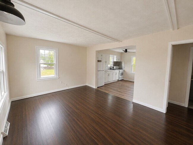 Foto del edificio - 513-515 River Road