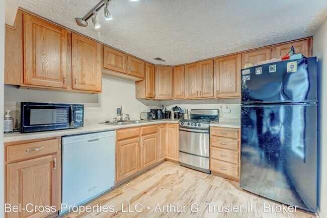 Foto del edificio - 1 br, 1 bath House - 605 Junction Street