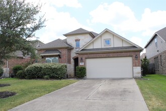 Building Photo - 21911 Avalon Queen Dr