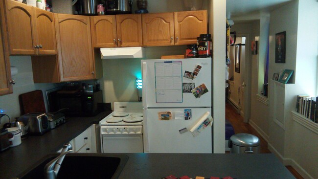 Foto del edificio - 1316 Kenyon St NW