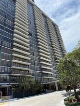 Building Photo - 780 NE 69th St