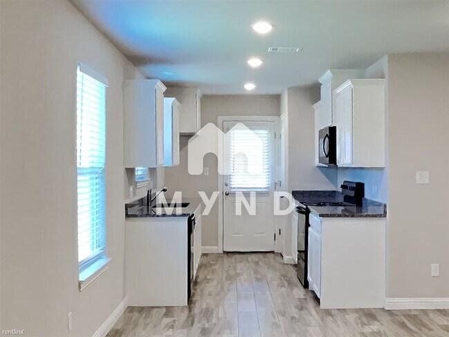 Foto del edificio - 3 br, 2 bath Townhome - 763 Rolling Terrac...