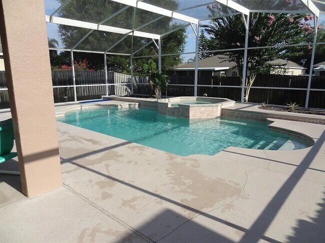 Foto del edificio - 4025 Shawn Cir