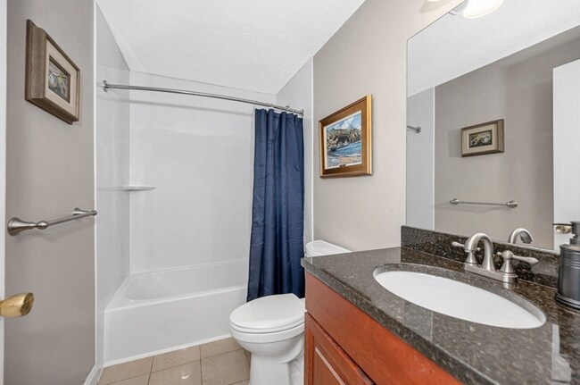 Foto del edificio - 2410 Skyline Dr