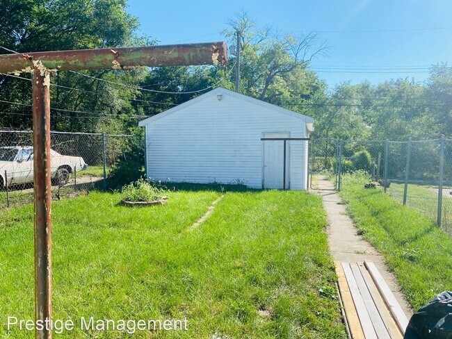Foto del edificio - 3 br, 1 bath House - 3825 Connecticut