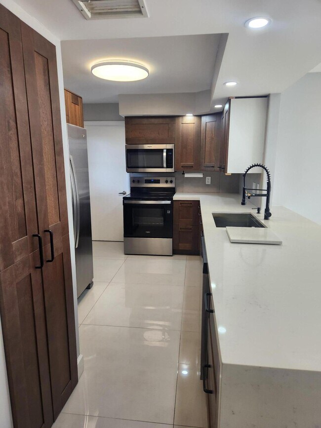 Foto del edificio - 5301 NW 2nd Ave