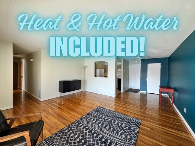 Building Photo - 32 Park Avenue Ct