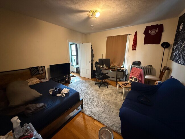 Foto del edificio - 48 Allston St