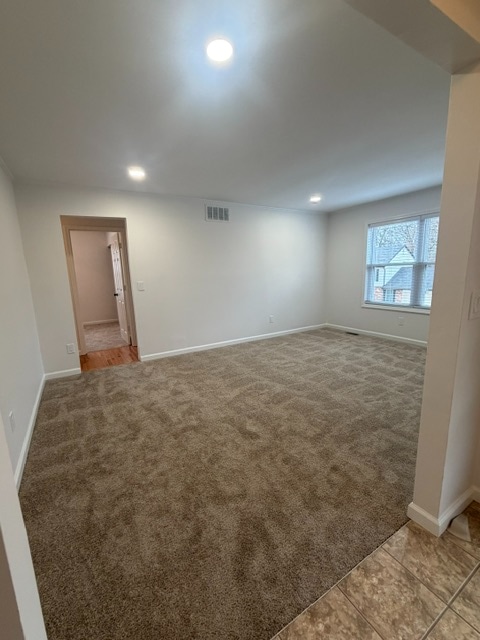 Building Photo - 4706 McIlroy Dr