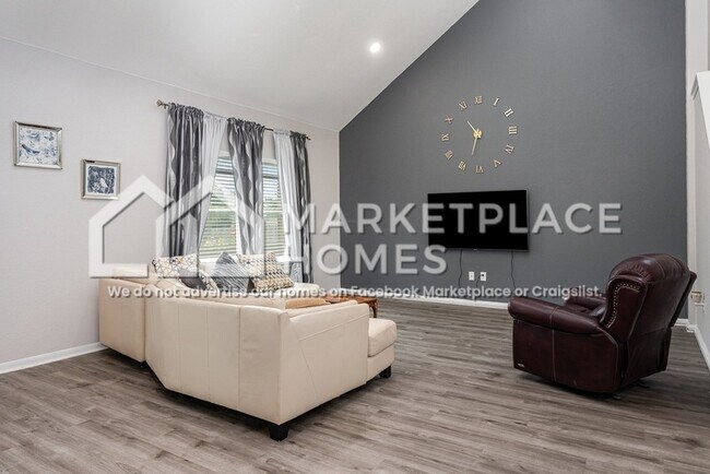 Foto del edificio - 1020 Woodduck Trail