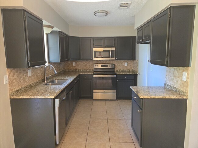 Foto del edificio - 2515 Maple Tree Ct