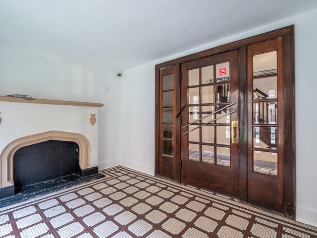 Foto del edificio - 7369 N Damen Ave