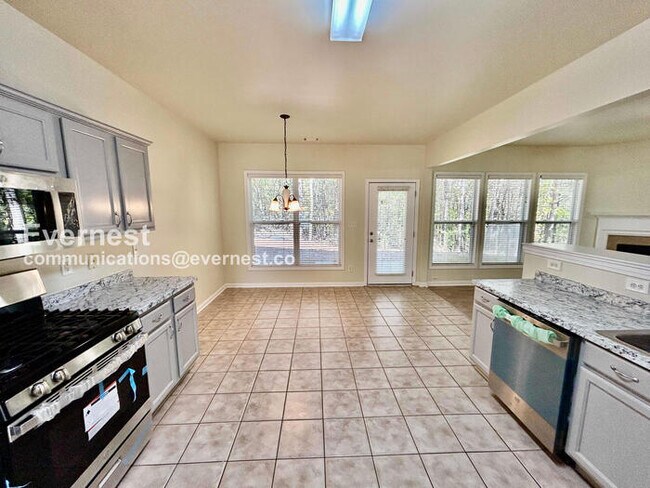 Foto del edificio - 3550 Red Willow Ct