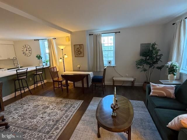 Foto del edificio - 1554 N Lawrence St