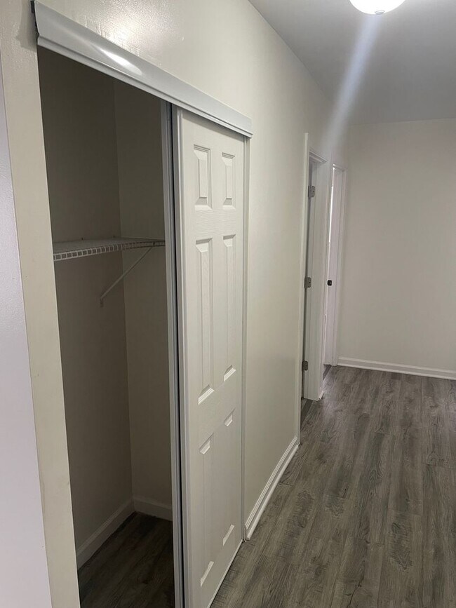 Foto del edificio - Renovated Home in Miller Area