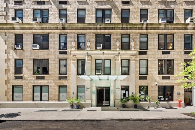Foto del edificio - 240 W 73rd St