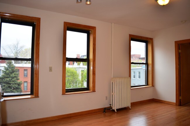 Foto del edificio - 419 16th St