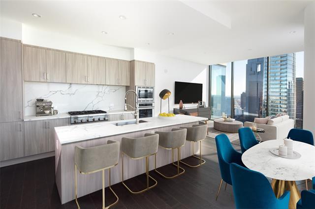 Foto principal - 2120 Olive St