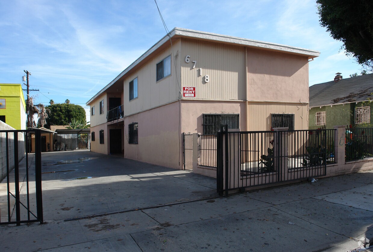 Building Photo - 6718 Compton Ave