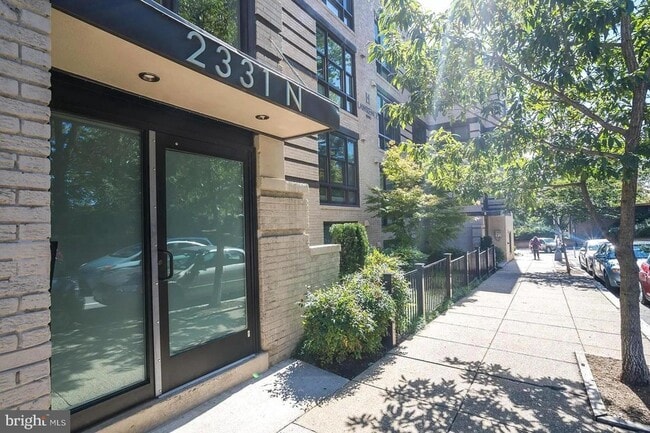 Foto del edificio - 2331 15th St NW