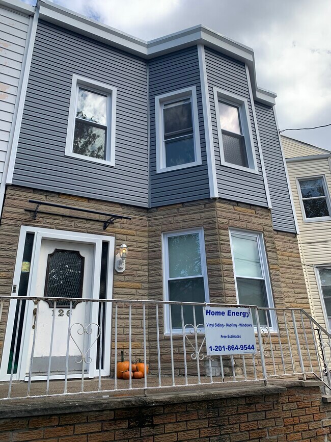 Foto del edificio - 126 18th St