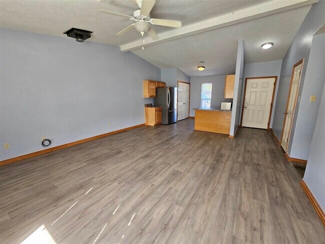 Foto del edificio - 6208 NW Birch Ave