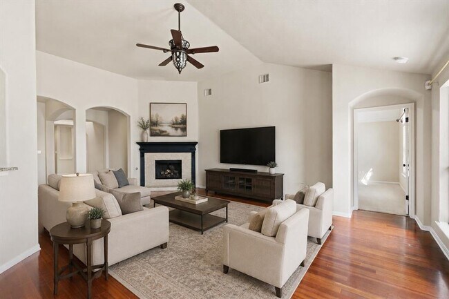 Foto del edificio - 725 Botany Bay Cir