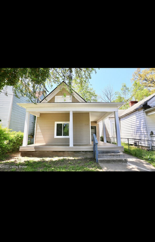 Building Photo - 1332 Olive St